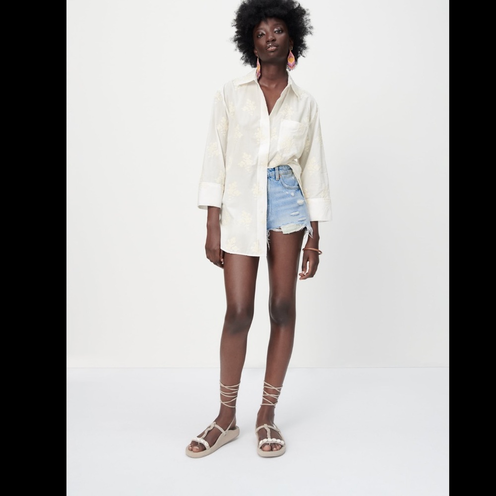 Zara embroidered shirt with pocket